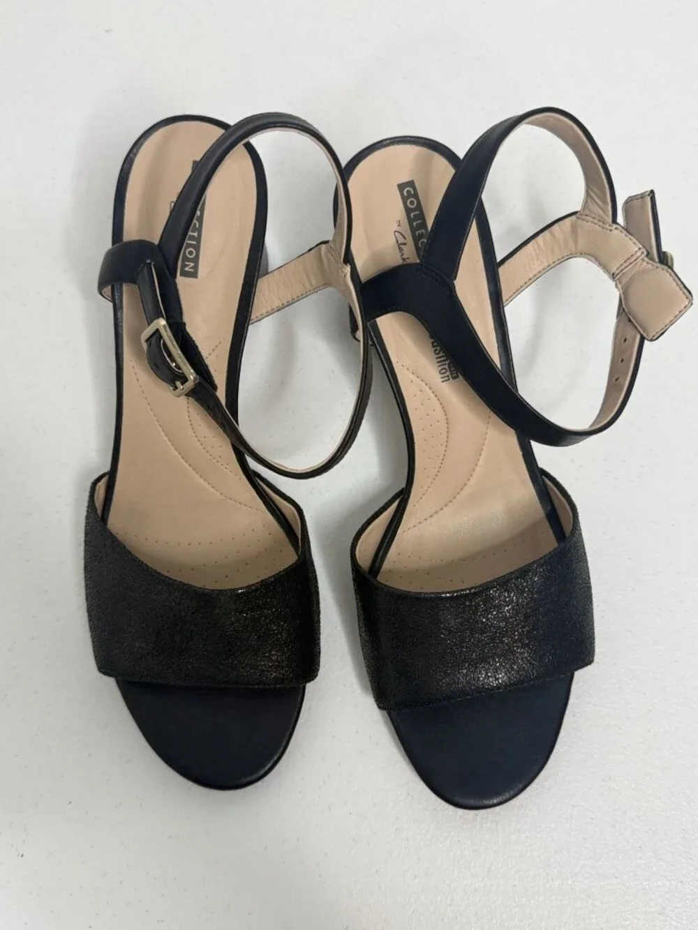 Clarks Deva Quest Black Comfort Block Heel Sandals Size 9